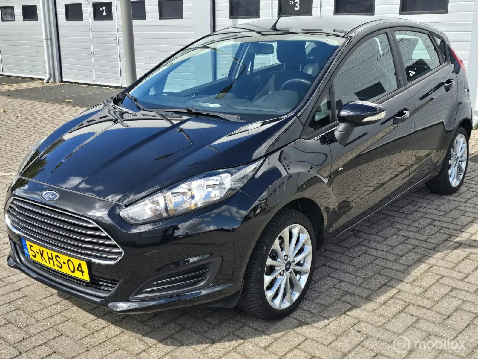 Ford Fiesta (2013) — foto 1