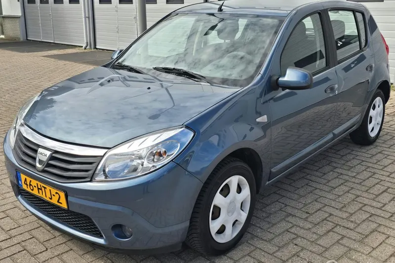 Dacia Sandero (2009)