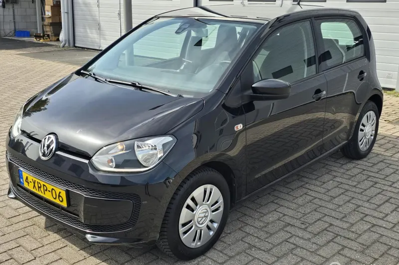 Volkswagen Up! (2014)