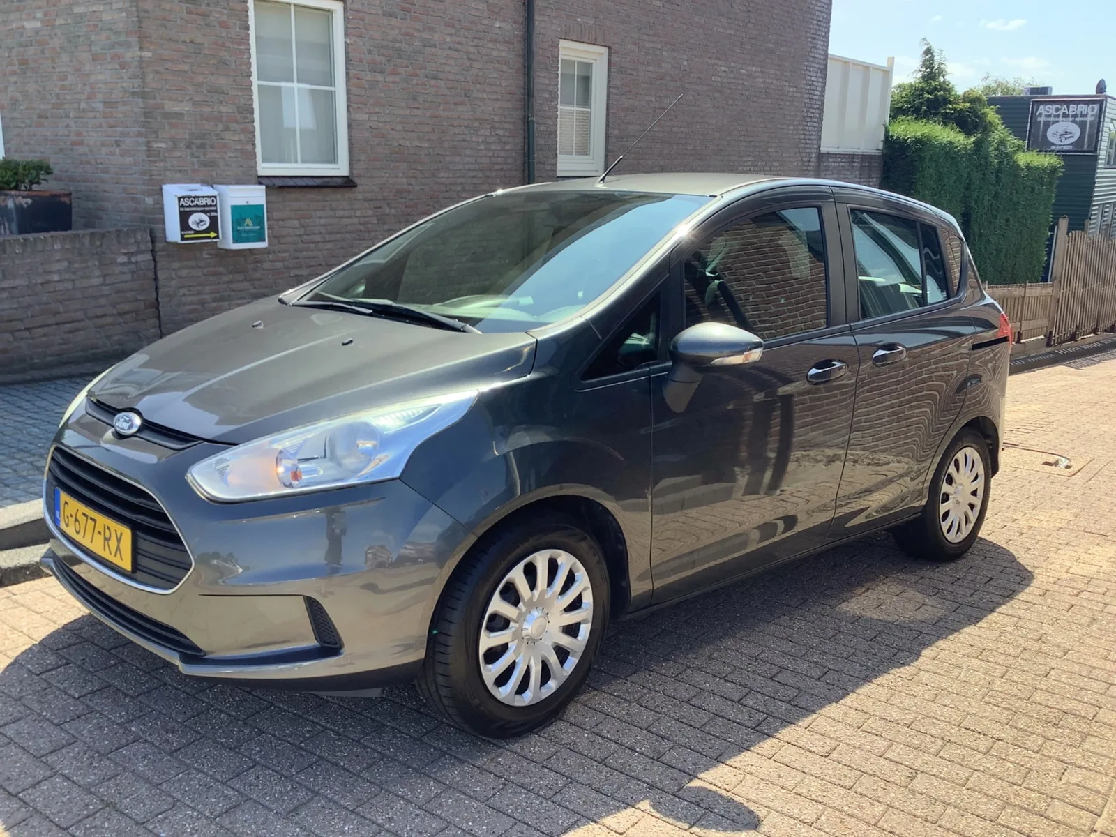 Ford B-Max (2017) — foto 1