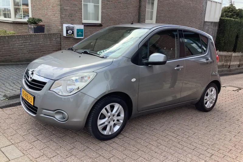 Opel Agila (2011)