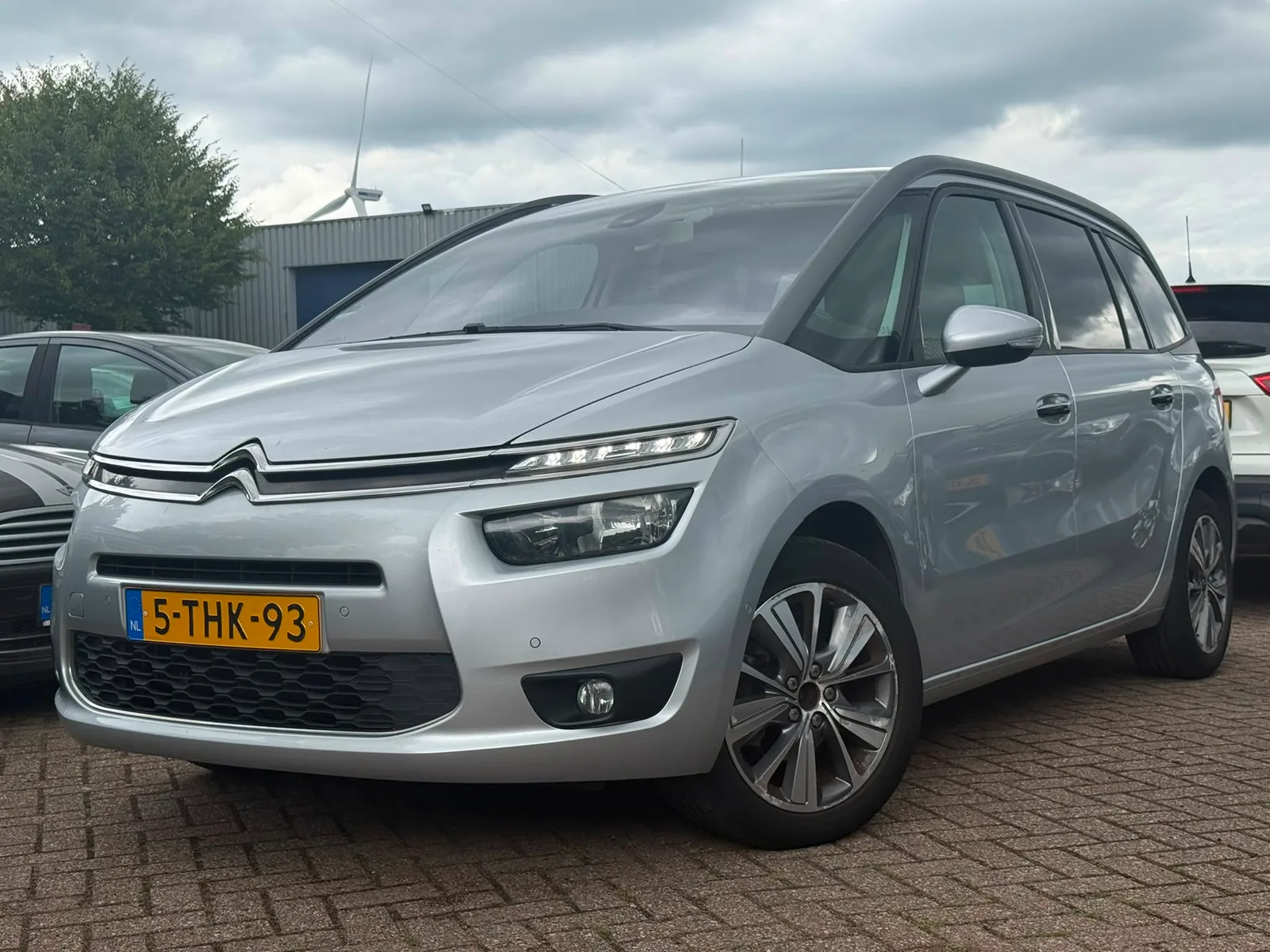 Citroën Grand C4 Picasso (2014) — foto 1