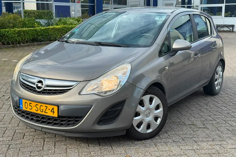 Opel Corsa (2011)