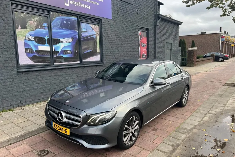 Mercedes-Benz E-Klasse (2016)