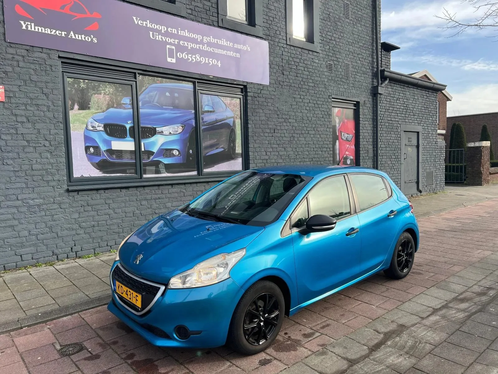 Peugeot 208 (2012) — foto 1