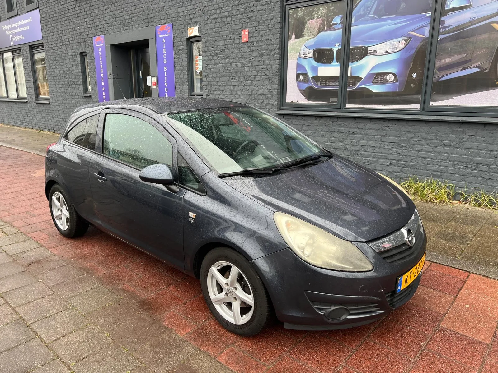Opel Corsa (2011) — foto 1