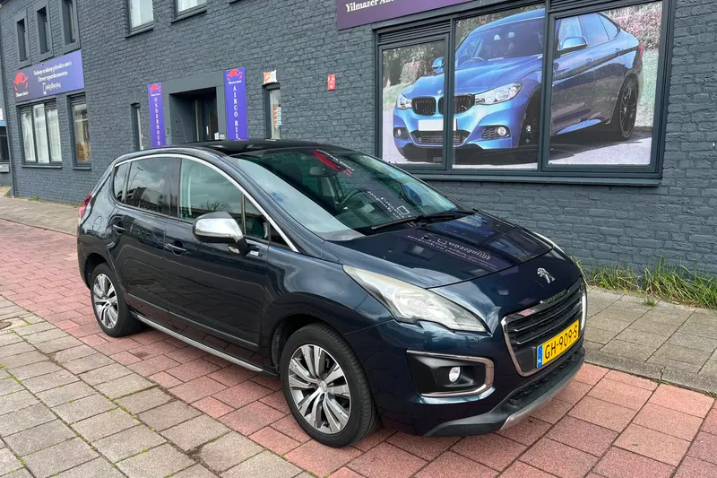 Peugeot 3008 (2015)