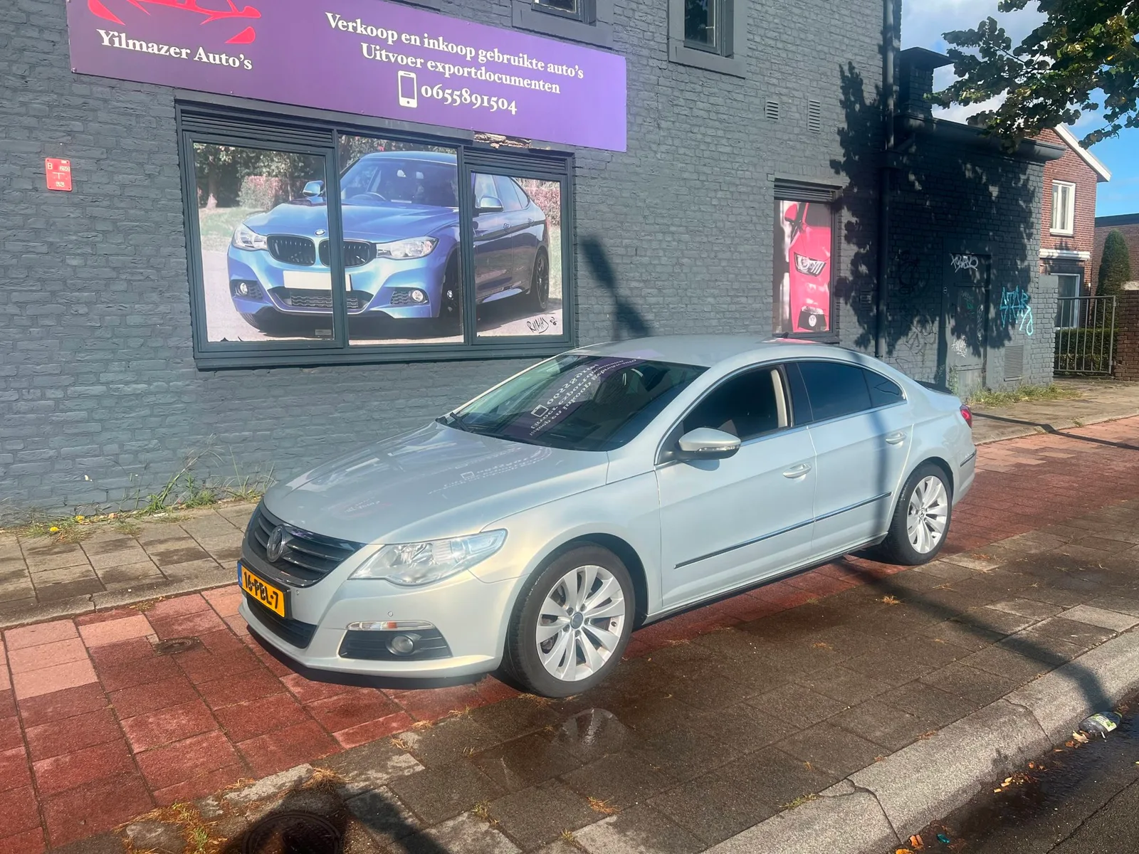Volkswagen Passat (2011) — foto 1