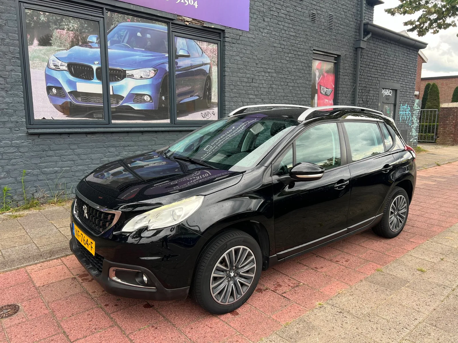 Peugeot 2008 (2017) — foto 1