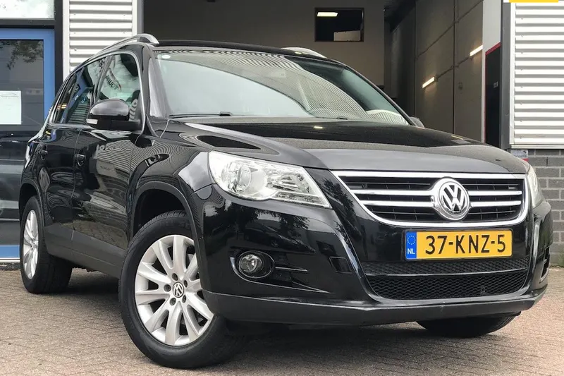 Volkswagen Tiguan (2010)