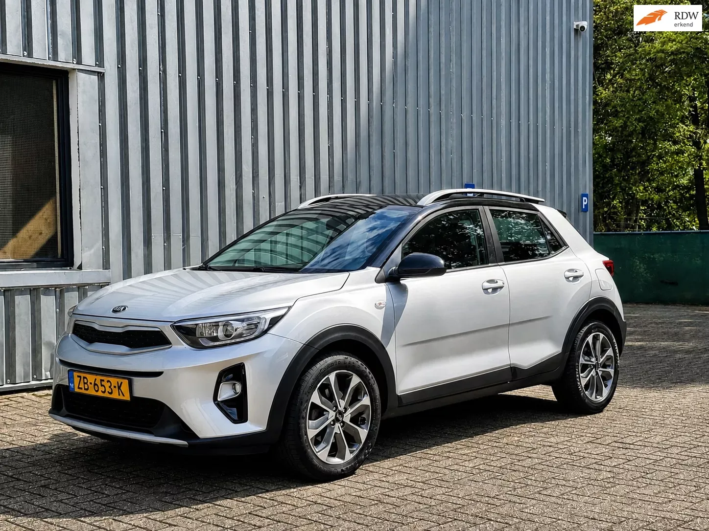 Kia Stonic (2019) — foto 1