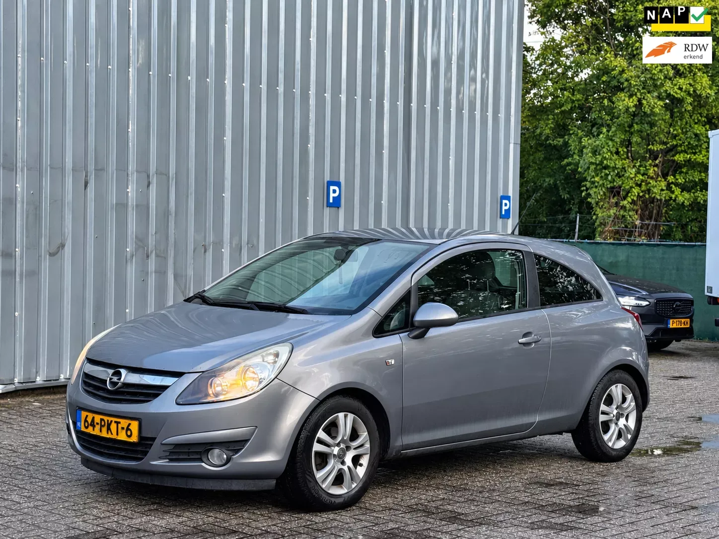 Opel Corsa (2011) — foto 1