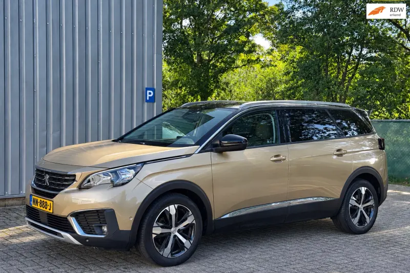Peugeot 5008 (2017)