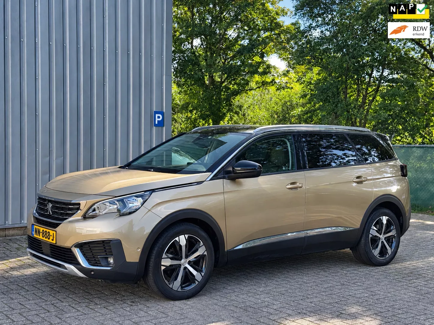 Peugeot 5008 (2017) — foto 1