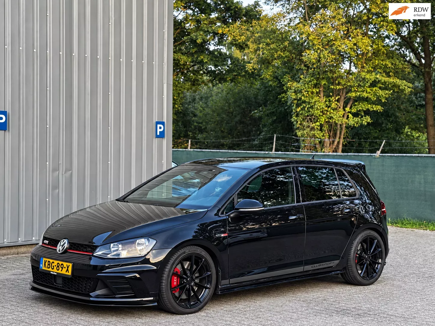 Volkswagen Golf (2017) — foto 1