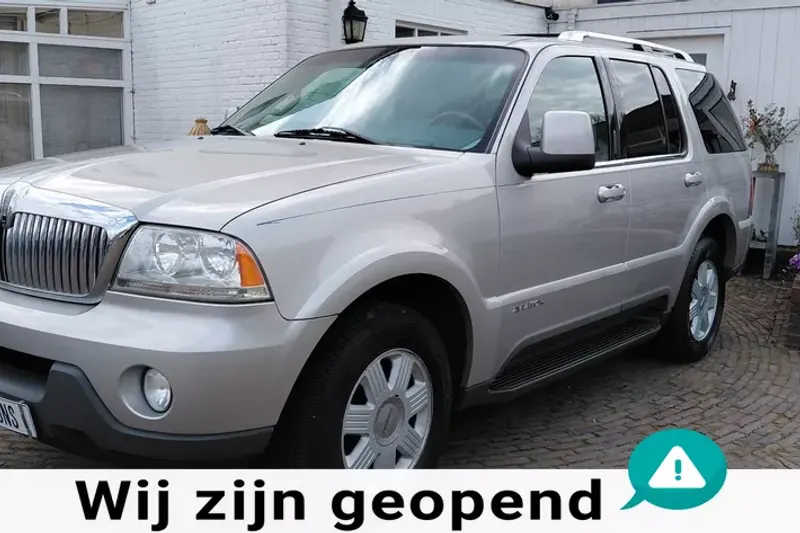 Lincoln Aviator (2006)