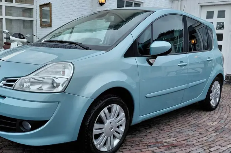 Renault Grand Modus (2008)