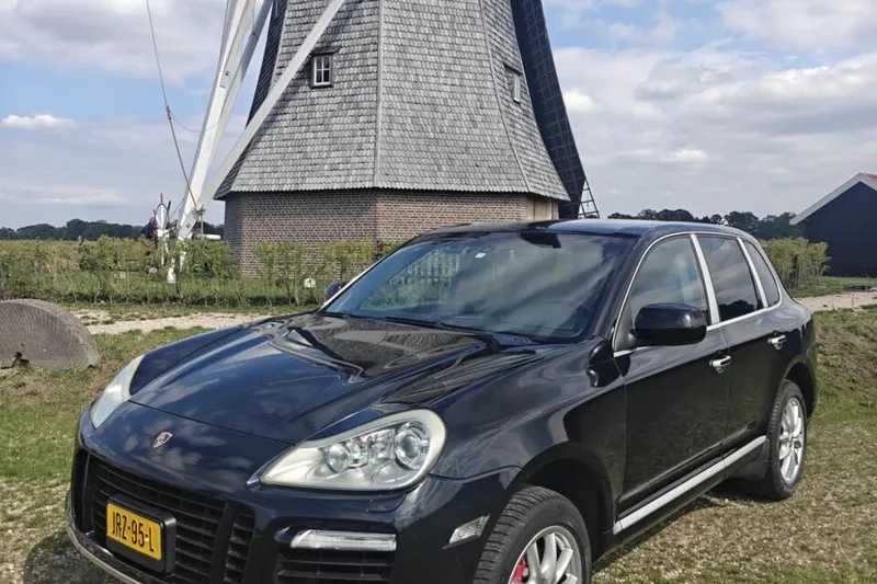 Porsche Cayenne (2009)