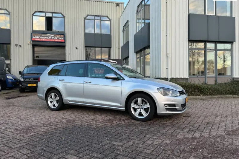Volkswagen Golf (2013)
