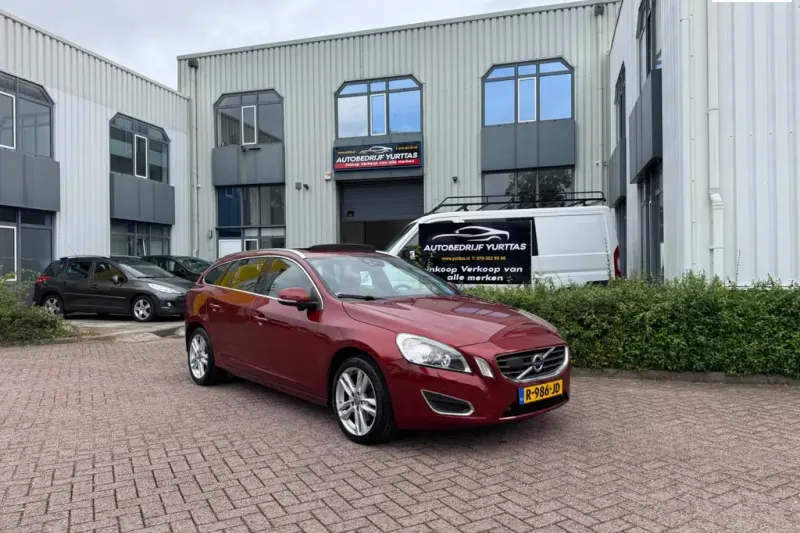 Volvo V60 (2013)