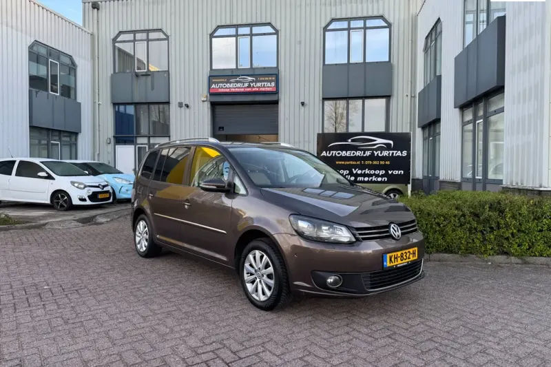 Volkswagen Touran (2011)