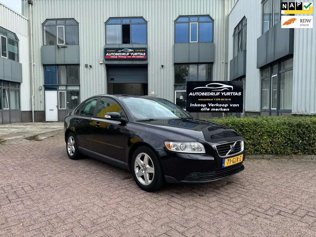 Volvo S40 (2008) — foto 1