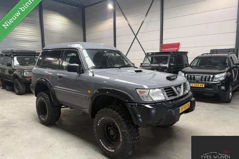 Nissan Patrol (2000)