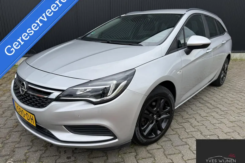 Opel Astra (2016)