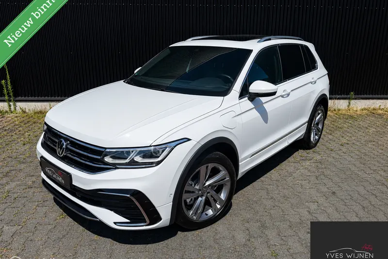 Volkswagen Tiguan (2022)