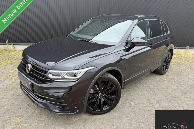 Volkswagen Tiguan (2021)