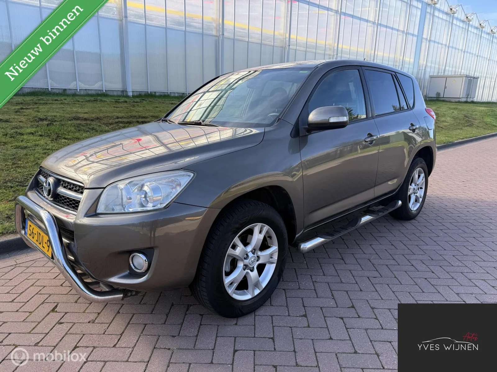 Toyota RAV4 (2009) — foto 1