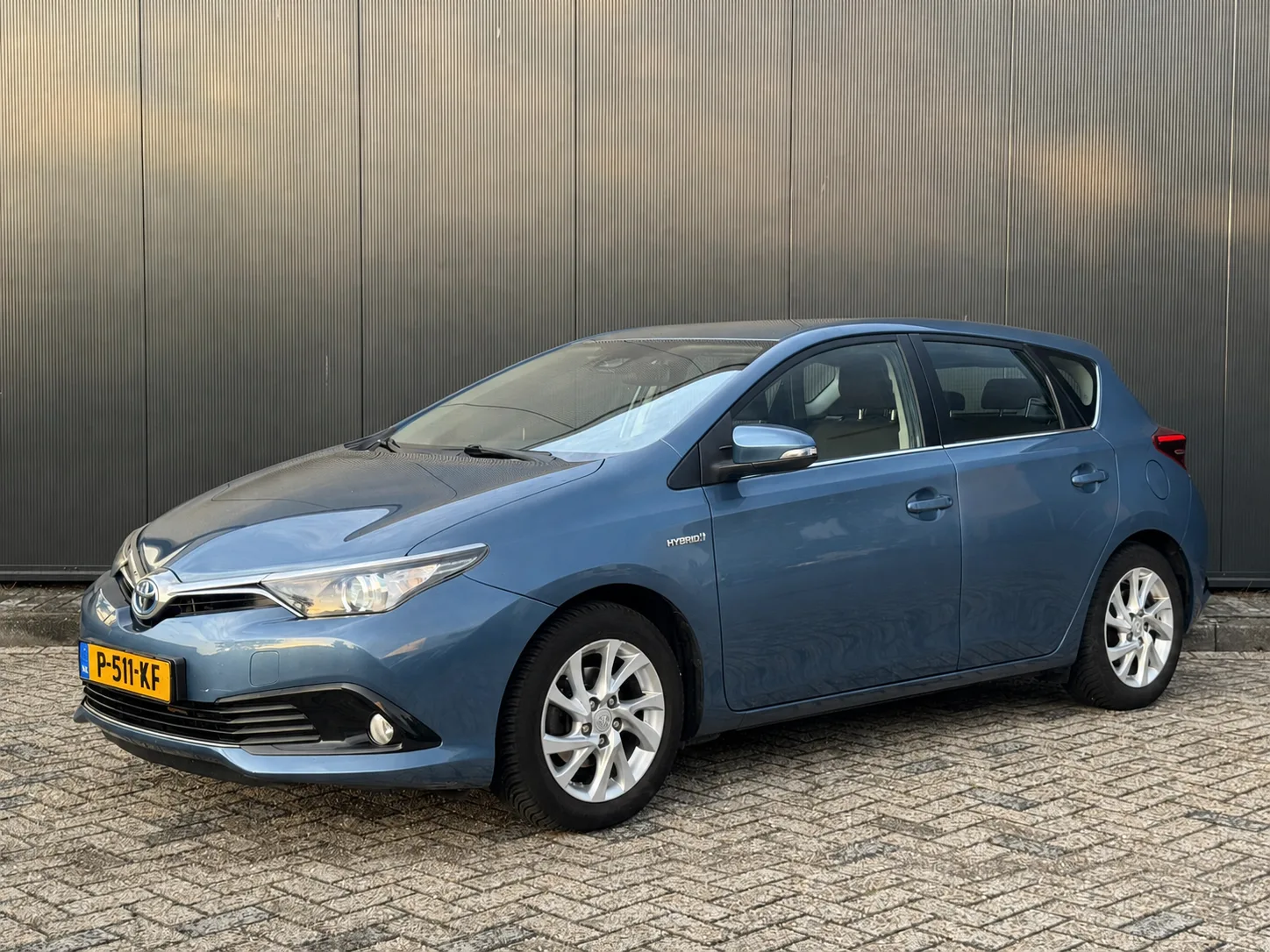 Toyota Auris (2017) — foto 1