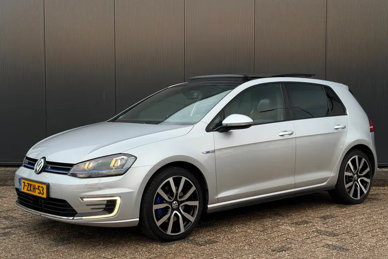 Volkswagen Golf (2015)