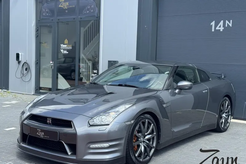 Nissan GT-R (2013)
