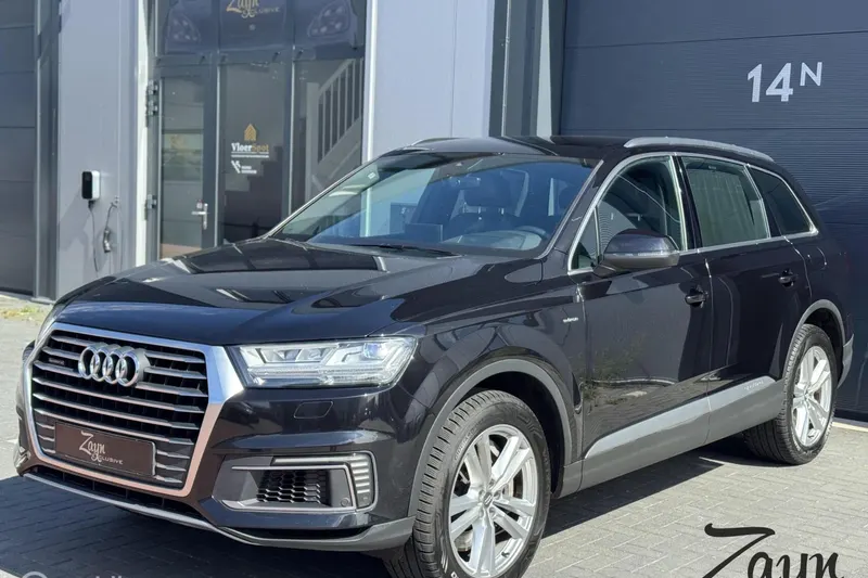 Audi Q7 (2016)