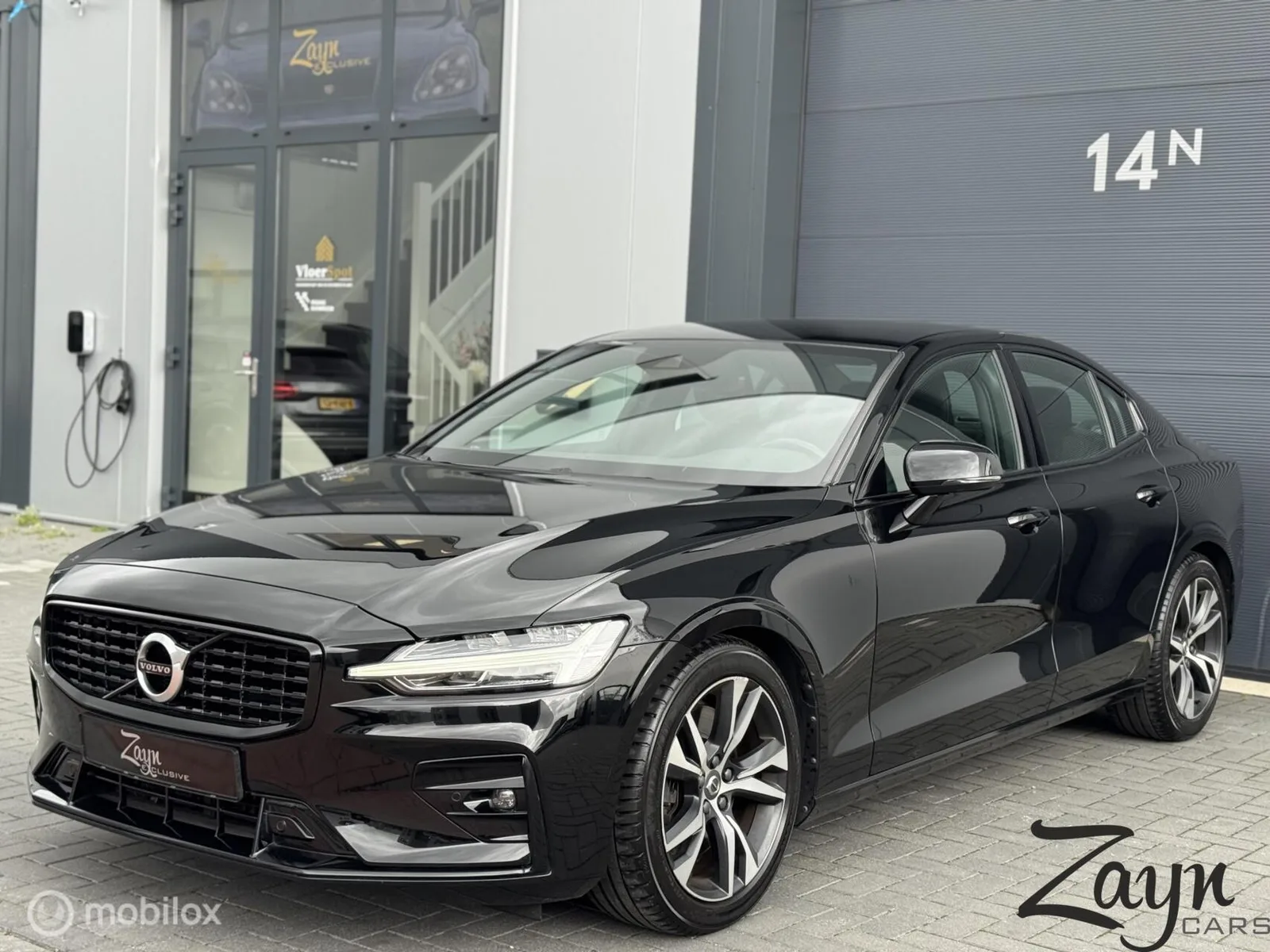 Volvo S60 (2021) — foto 1