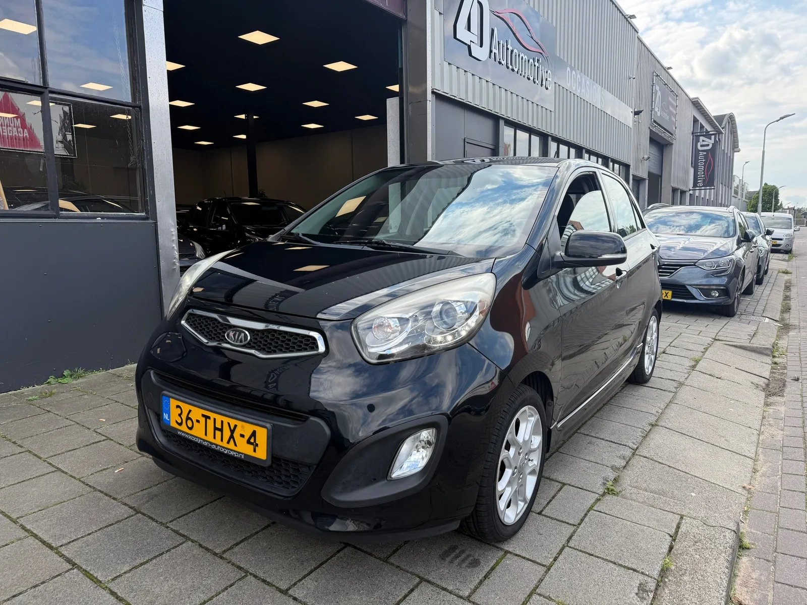Kia Picanto (2012) — foto 1