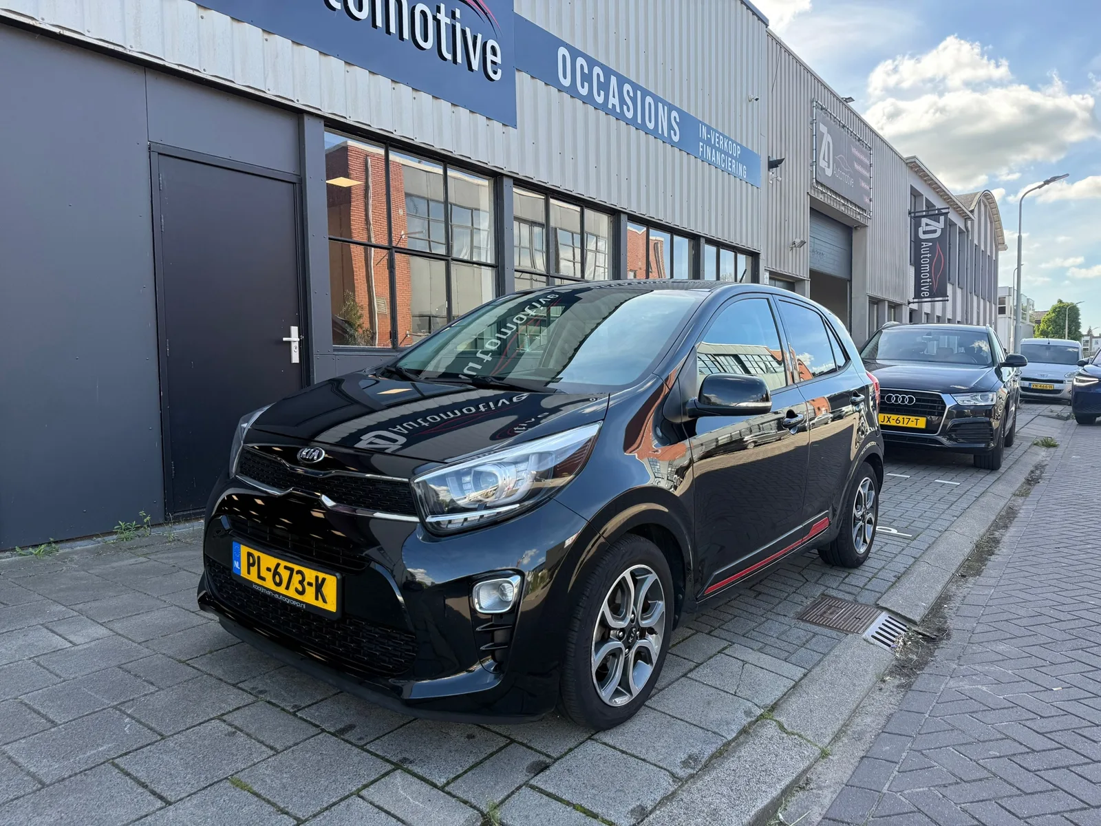 Kia Picanto (2017) — foto 1