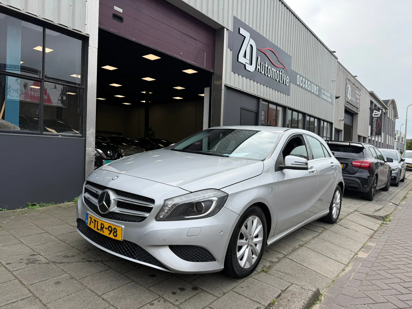 Mercedes-Benz A-Klasse (2014) — foto 1