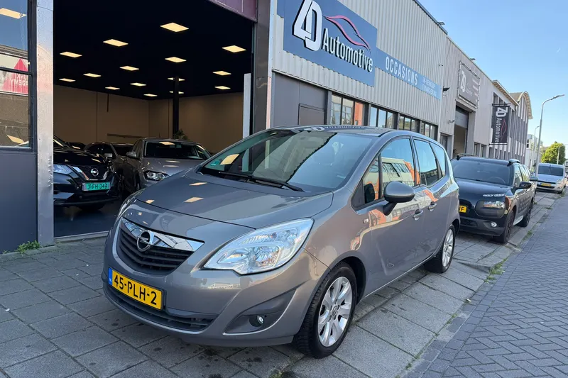 Opel Meriva (2011)
