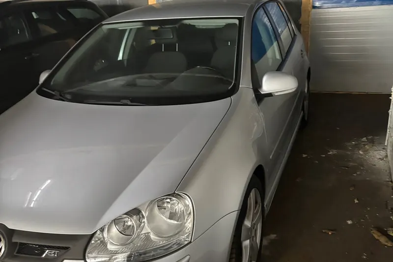 Volkswagen Golf (2007)