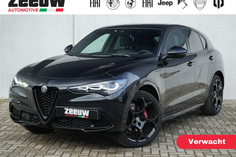 Alfa Romeo Stelvio (2023)