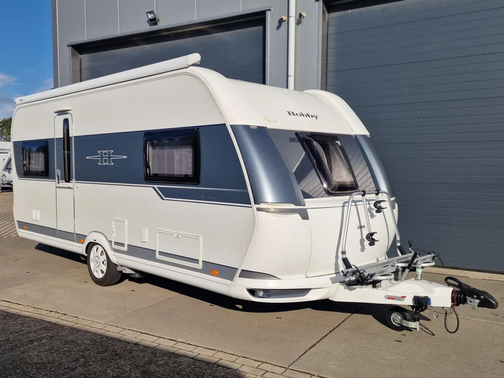 Hobby De Luxe (2016) — foto 1