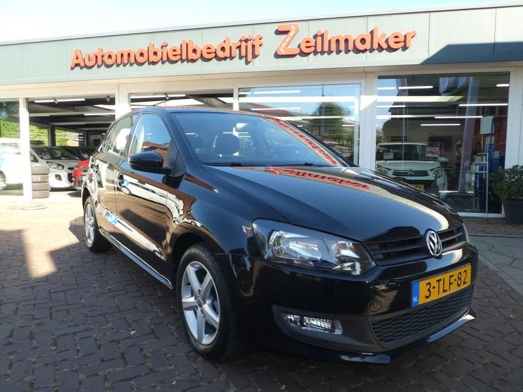 Volkswagen Polo (2013) — foto 1