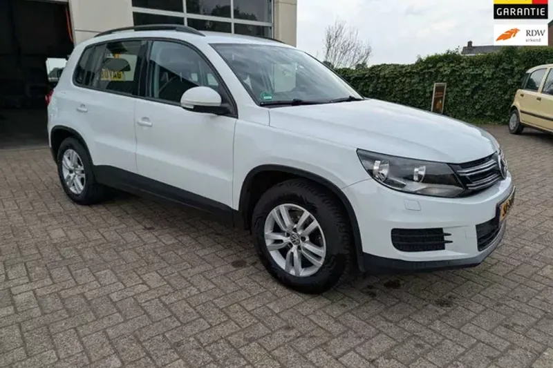 Volkswagen Tiguan (2016)