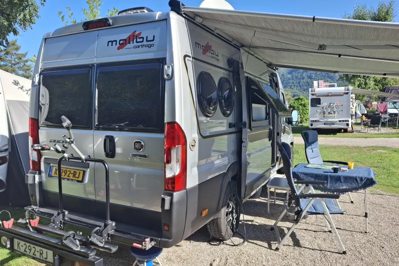Malibu Van (2021)