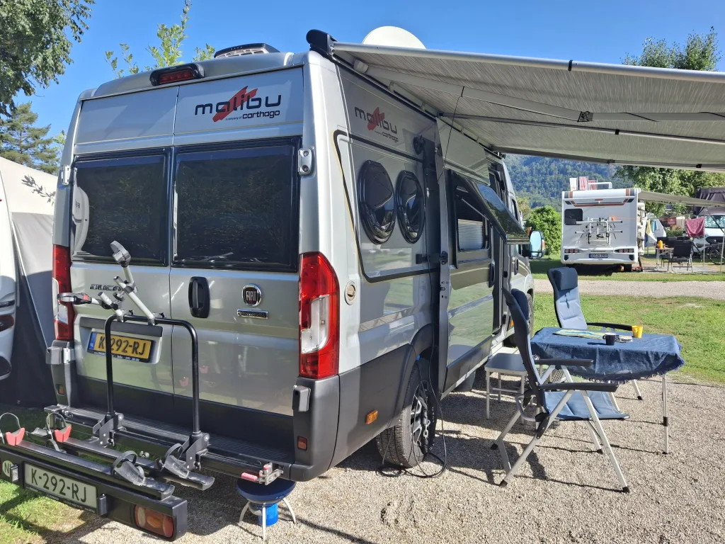 Malibu Van (2021) — foto 1