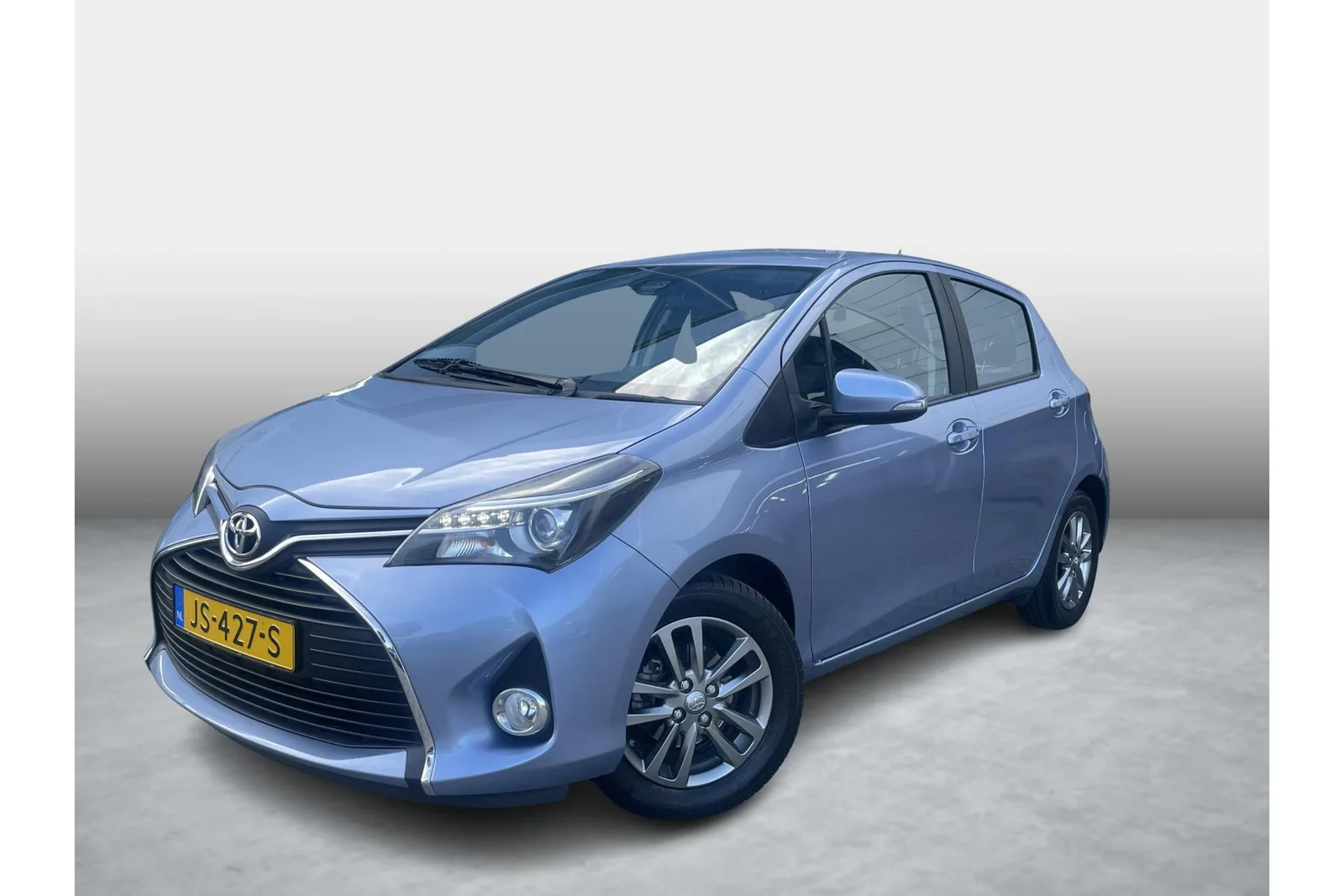 Toyota Yaris (2016) — foto 1