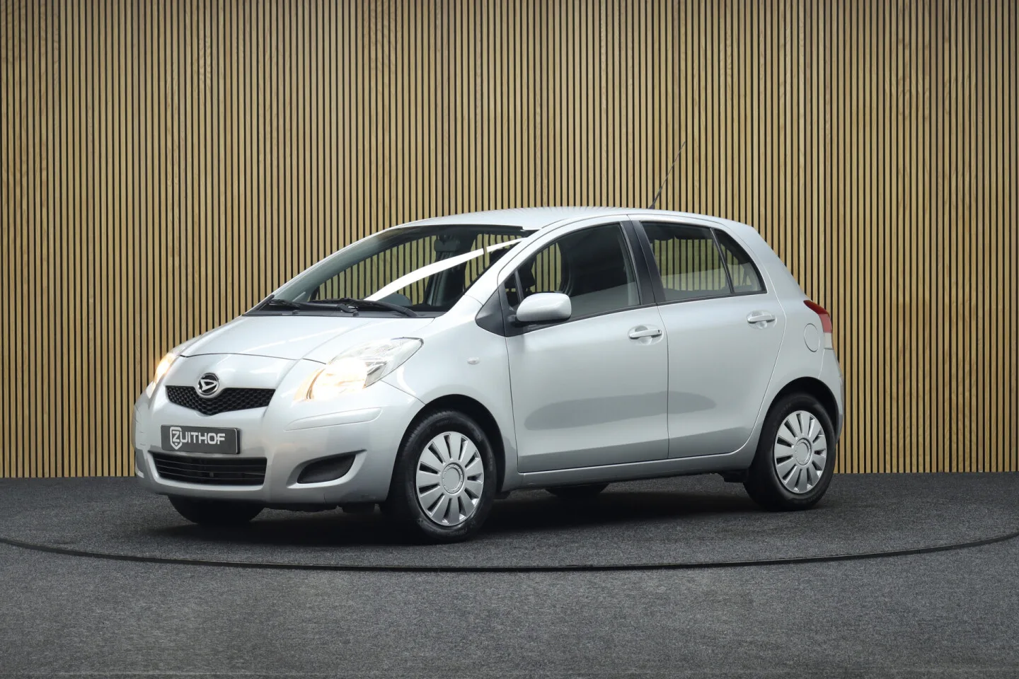 Daihatsu Charade (2012) — foto 1