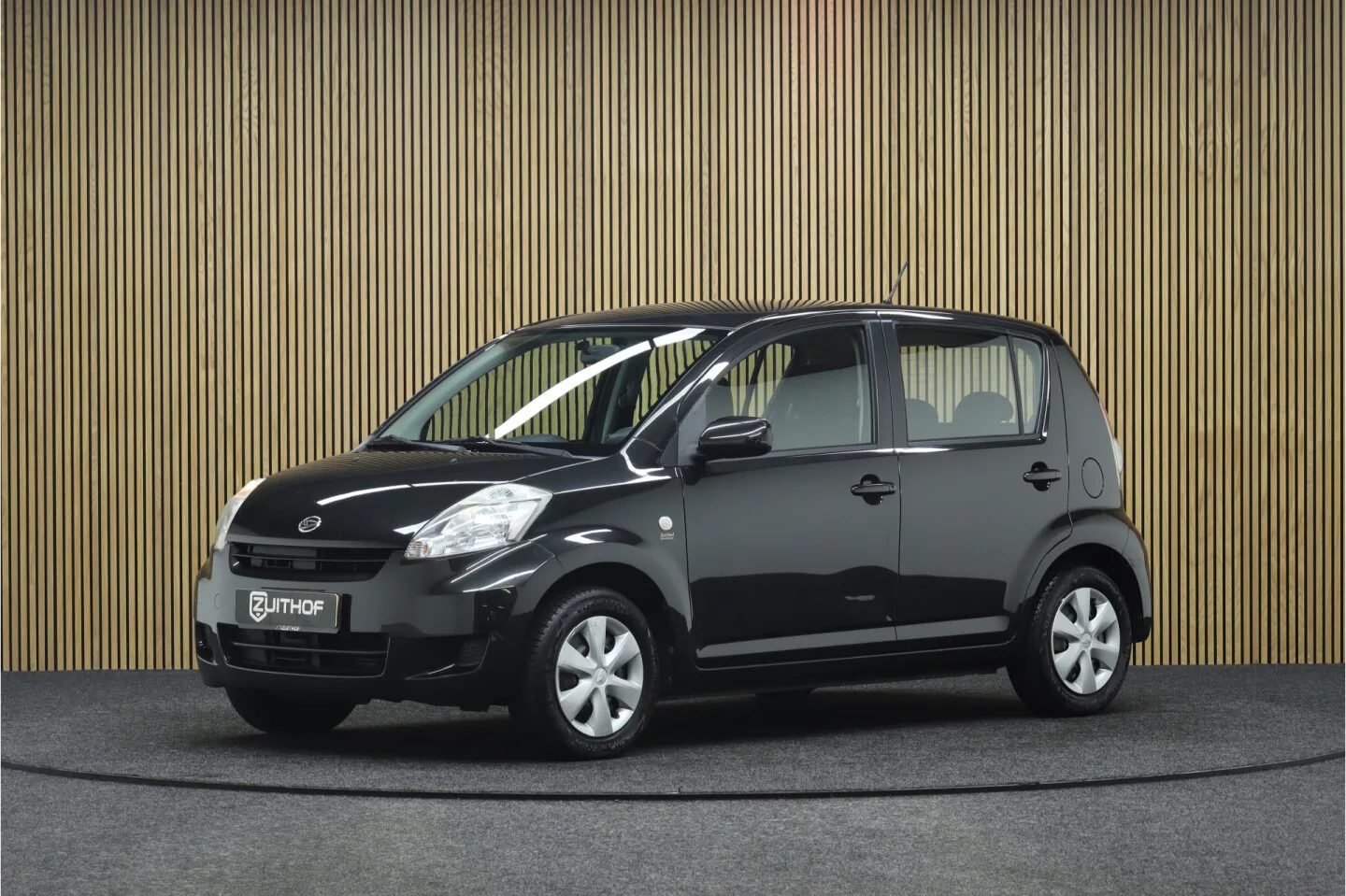 Daihatsu Sirion (2010) — foto 1